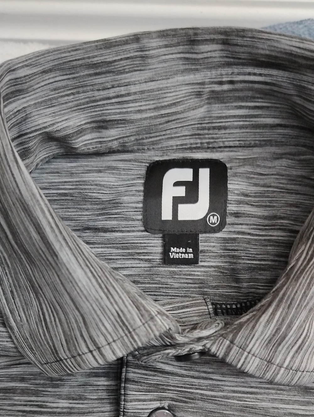 FootJoy Cleveland Cavaliers Golf Polo Men's Medium - Picture 2 of 2